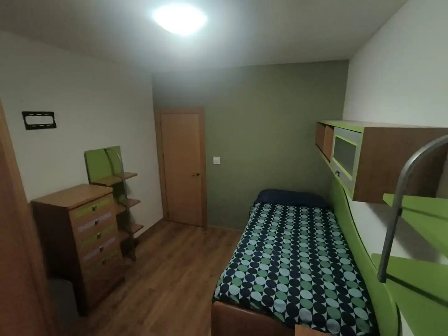 Bedroom of Flat for rent in Universidad