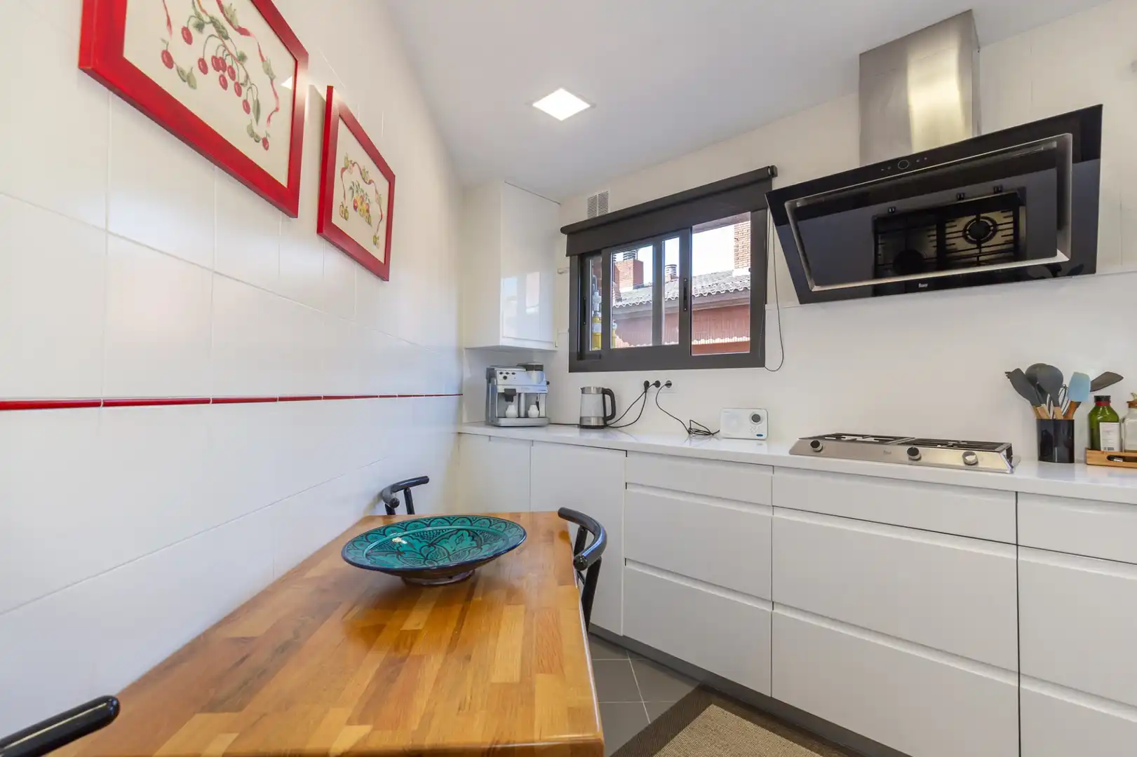 Cocina de Piso en venta en Sant Joan Despí con Aire acondicionado, Calefacción y Terraza