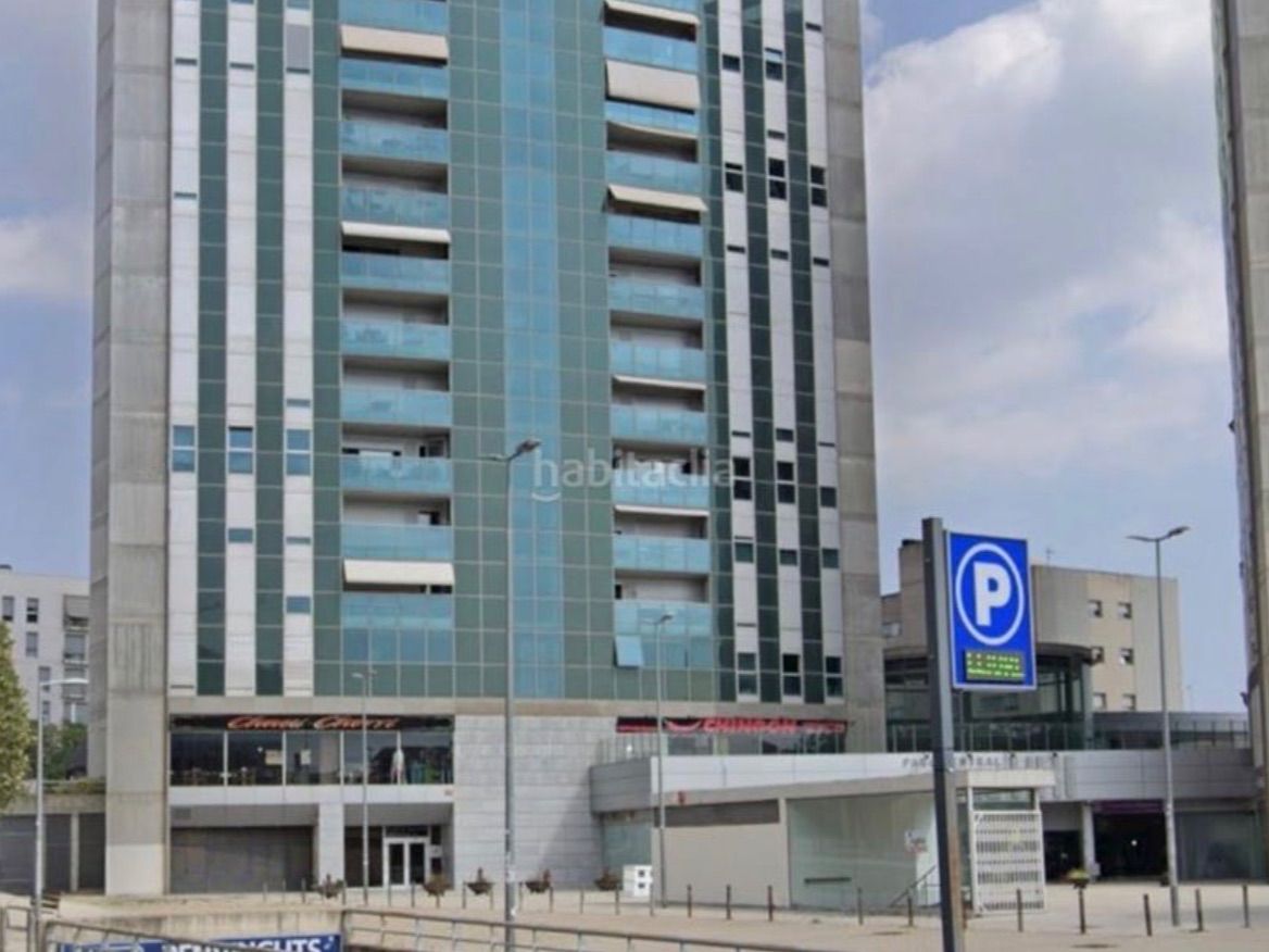 Parking of Garage for rent in Terrassa  with Alarm