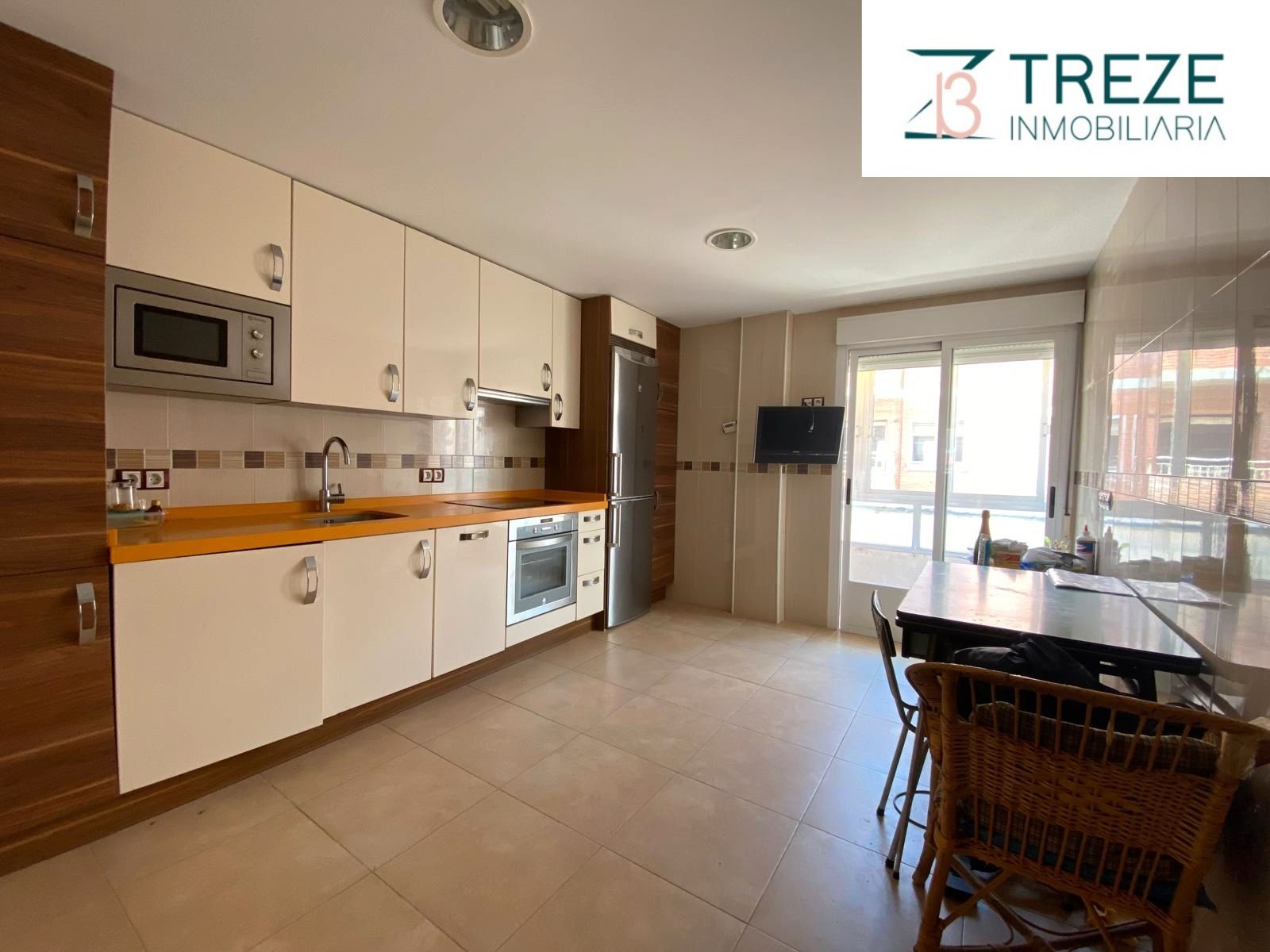 Kitchen of Flat for sale in Aranda de Duero  with Heating, Terrace and Storage room