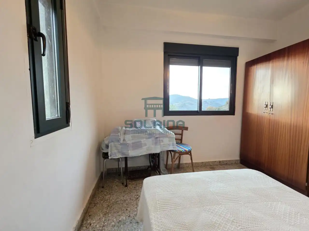 Dormitori de Casa o xalet en venda en Pantón amb Calefacció i Jardí privat