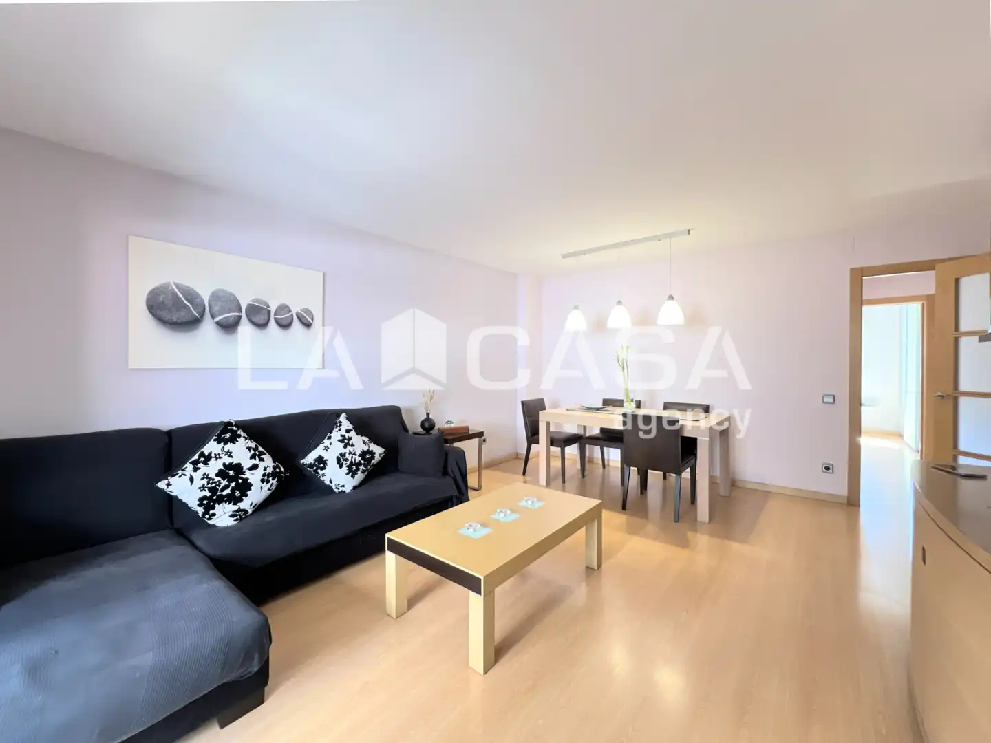 Außenansicht von Wohnung zum Verkauf in Badalona mit Terrasse, Möbliert und Balkon