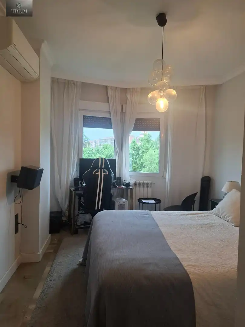 Schlafzimmer von Wohnung zur Miete in Granada mit Klimaanlage, Heizung und Möbliert
