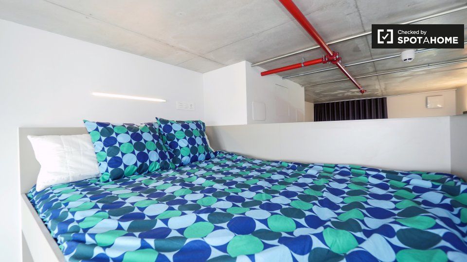 Flat to rent in Port