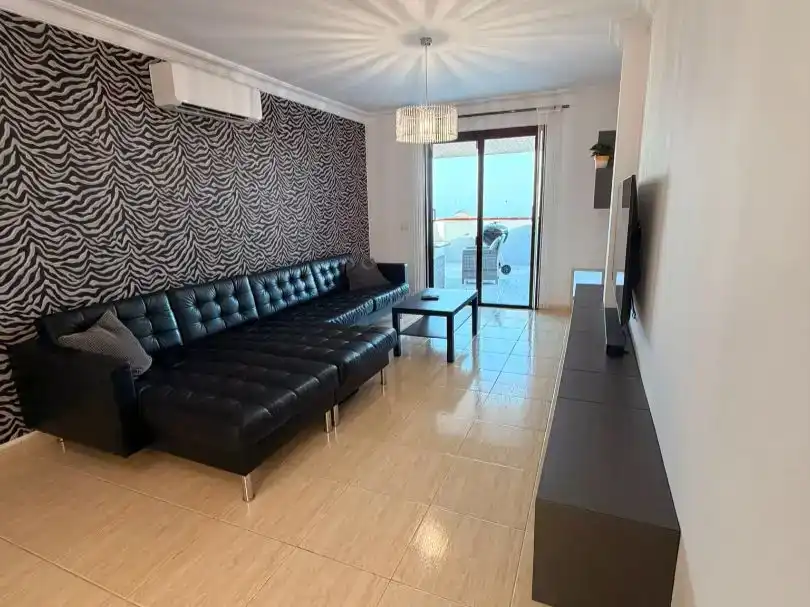 Sala d'estar de Pis en venda en Arona amb Aire condicionat
