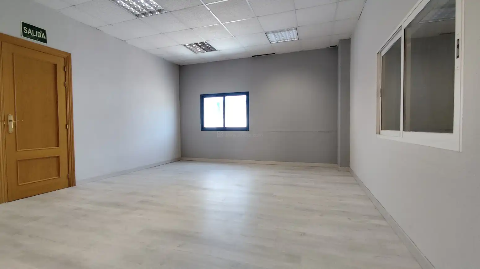 Nave industrial de alquiler en Arrúbal - Calle Río Alhama, Arrúbal