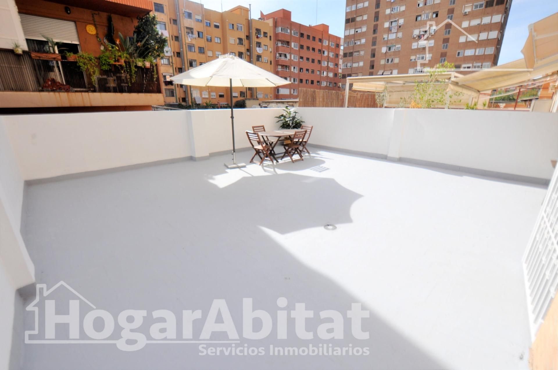 Terrace of Flat for sale in  Valencia Capital  with Air Conditioner, Heating and Terrace