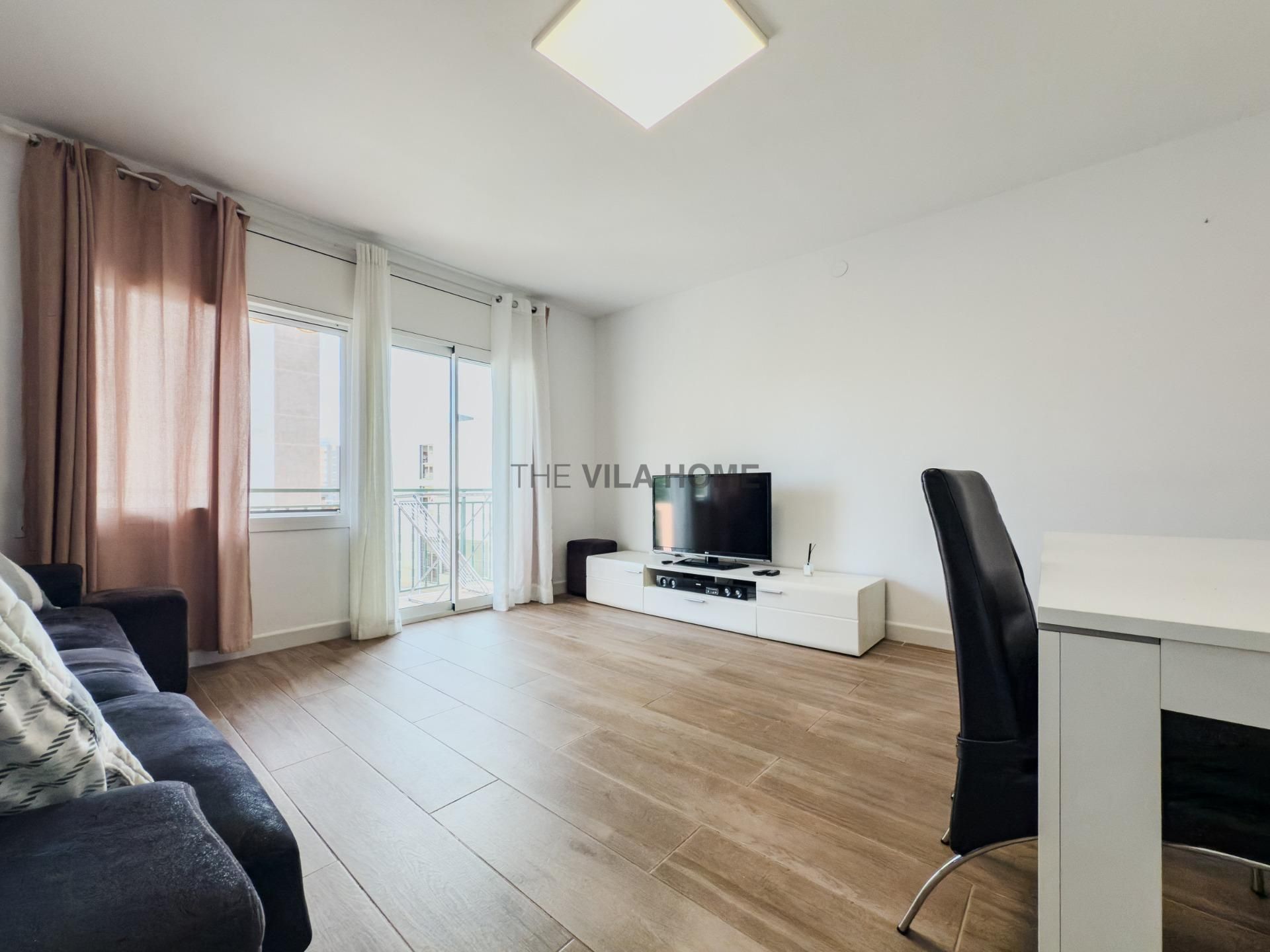 Living room of Flat for sale in Vilanova i la Geltrú  with Balcony