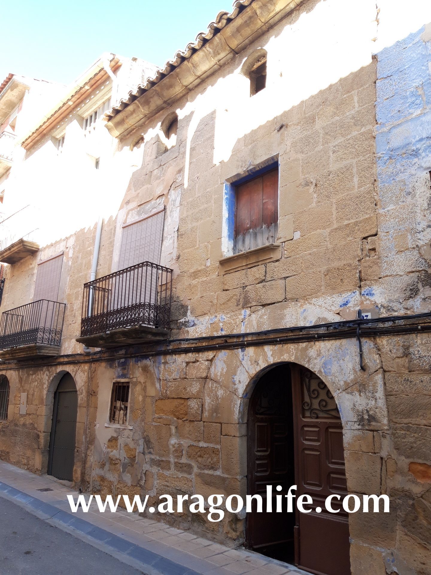 Exterior view of House or chalet for sale in Maella