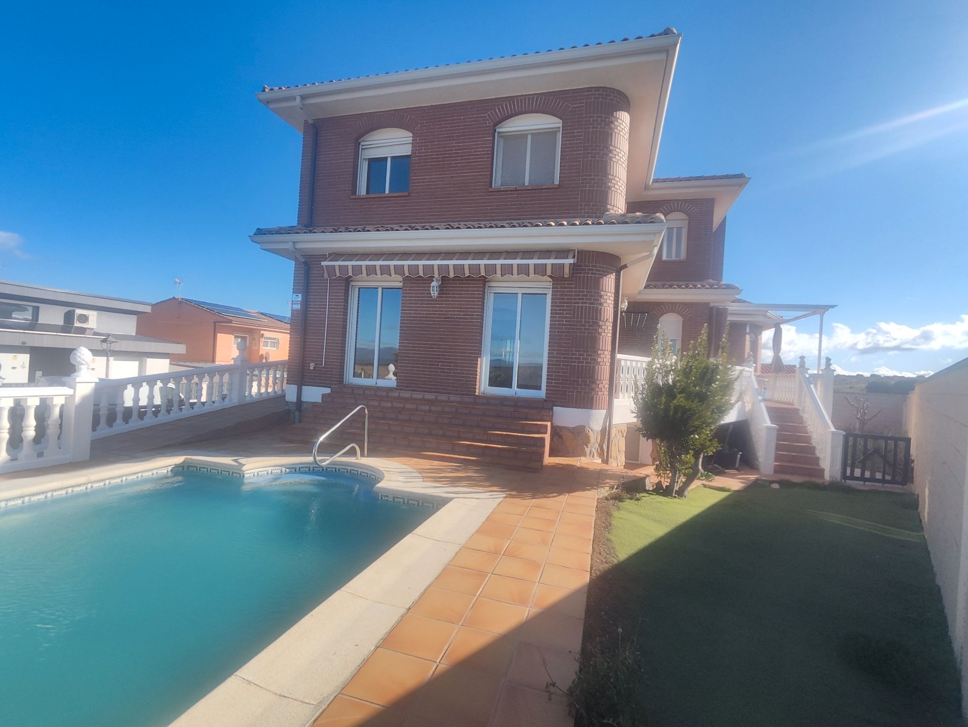 Swimming pool of House or chalet for sale in Villanueva de Perales  with Air Conditioner, Heating and Private garden