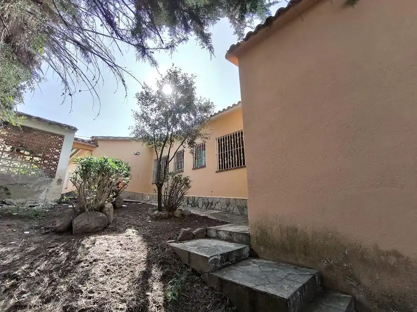 Vista exterior de Casa o xalet en venda en Lloret de Mar amb Calefacció, Terrassa i Traster