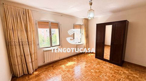 Photo 3 of Flat for rent in Calle de Valdecanillas, Simancas, Madrid Capital