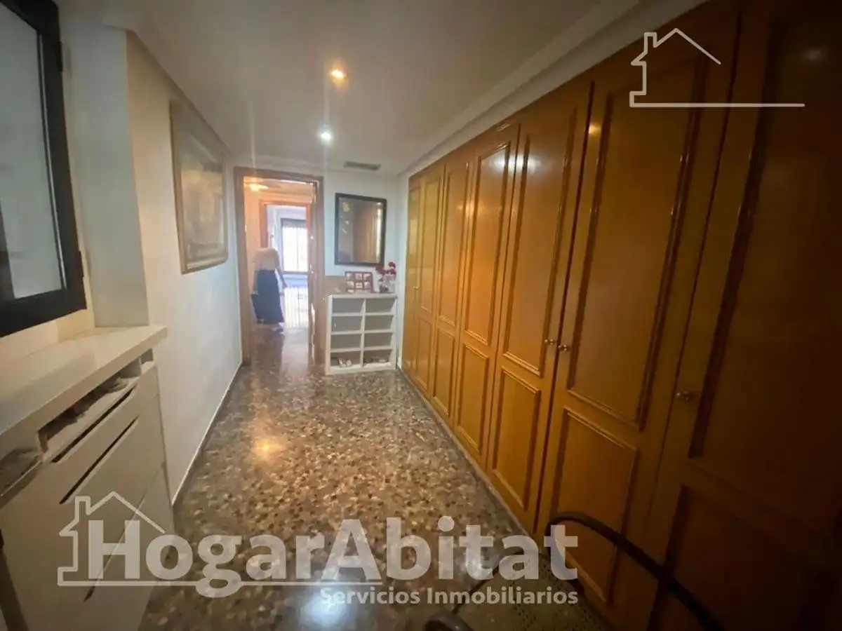 Piso en venta en Valencia con Aire acondicionado, Calefacción y Terraza