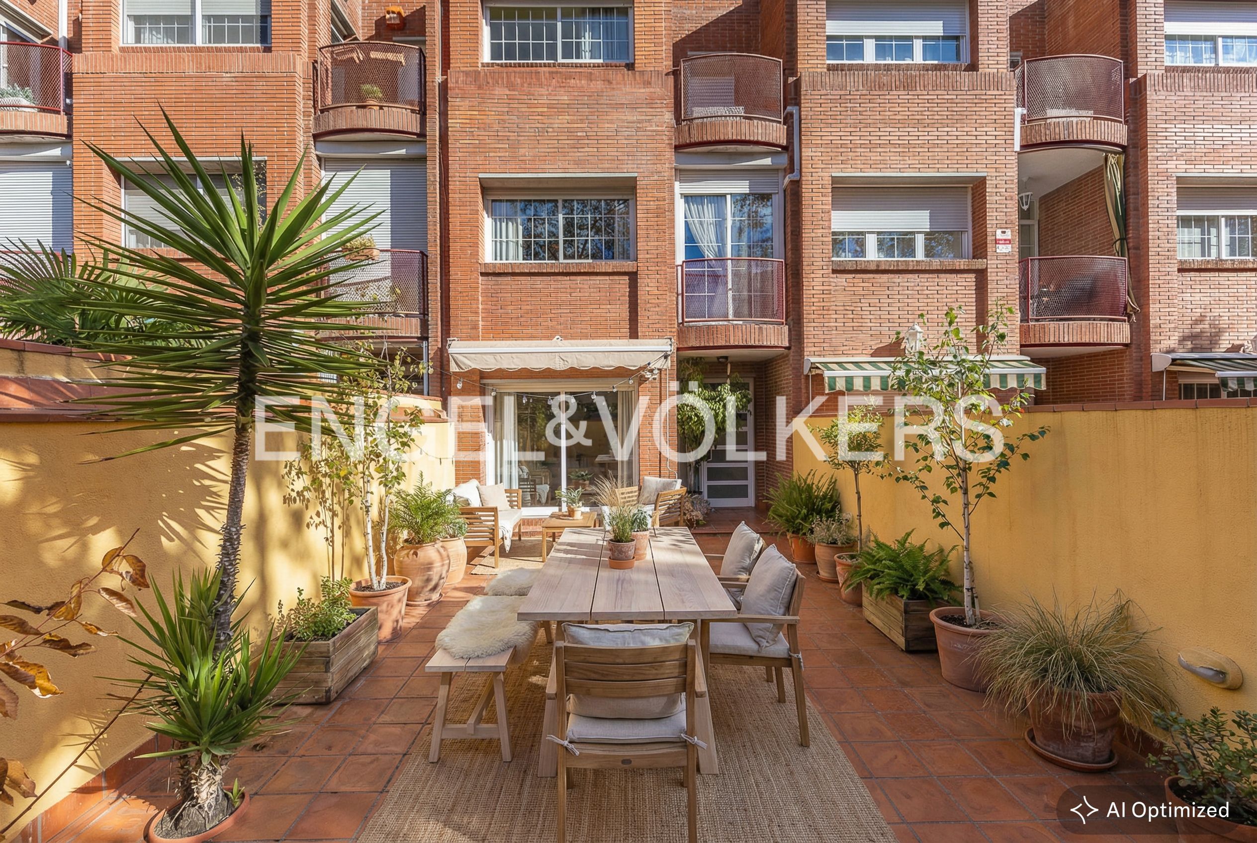 Terrassa de Casa o xalet en venda en Sabadell amb Aire condicionat, Calefacció i Jardí privat