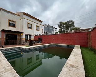 Swimming pool of Single-family semi-detached for sale in Los Barrios  with Parquet flooring, Terrace and Storage room