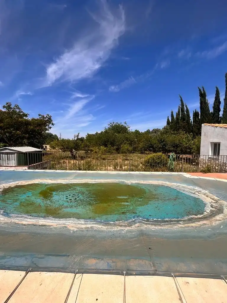 Piscina de Casa o xalet en venda en Córdoba amb Aire condicionat, Jardí privat i Terrassa