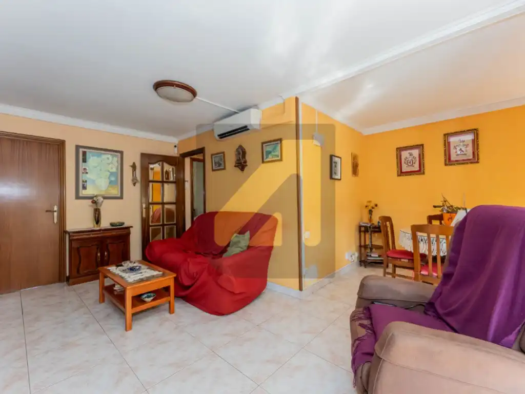 Sala d'estar de Apartament en venda en Barcelona