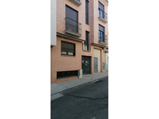 Local comercial en Venta en Callejón Obras Públicas, 13 en Avenida Europa - San Antón