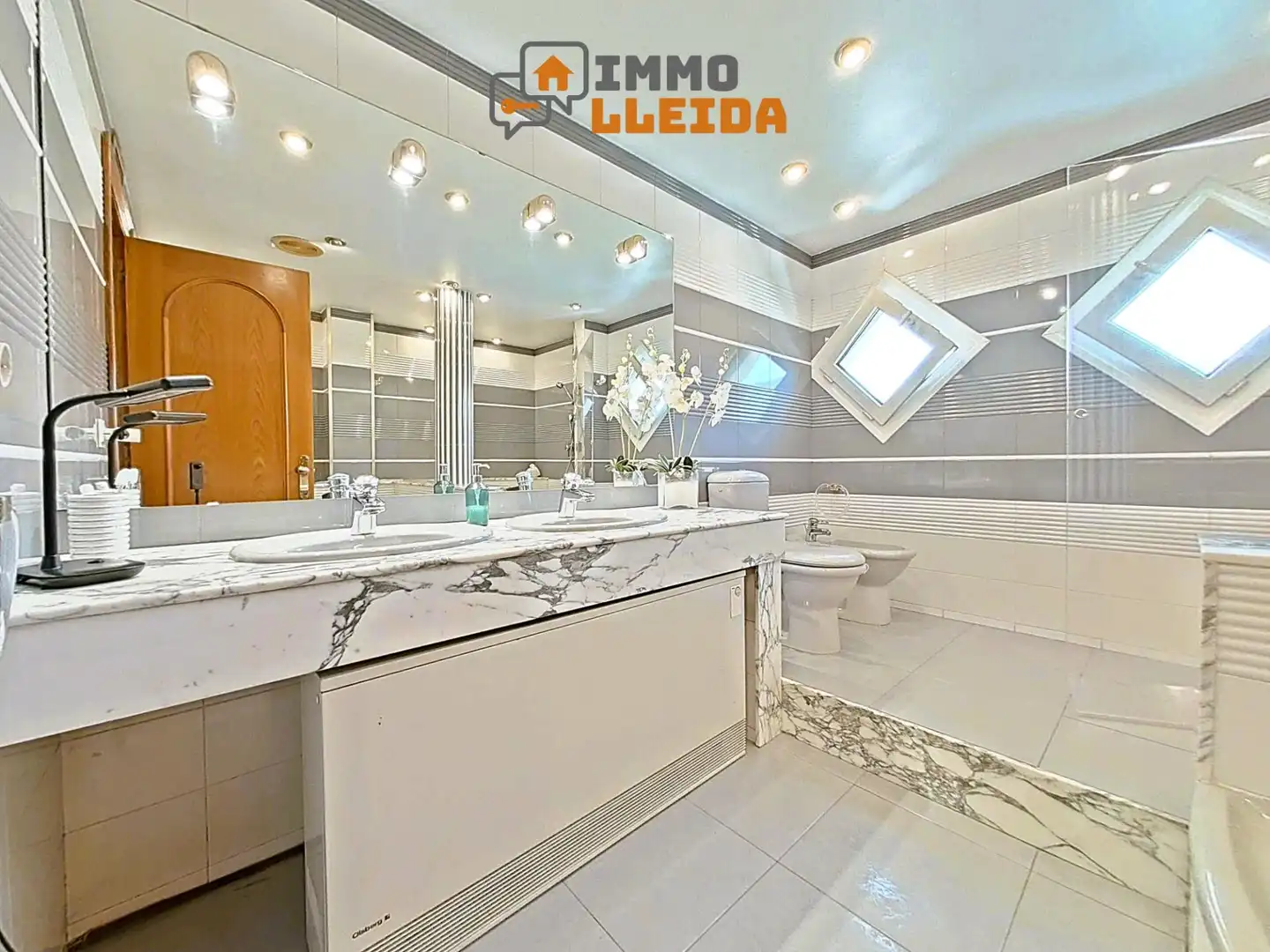 Chalet con piscina en venta en Calle RIU 23, imagen 14