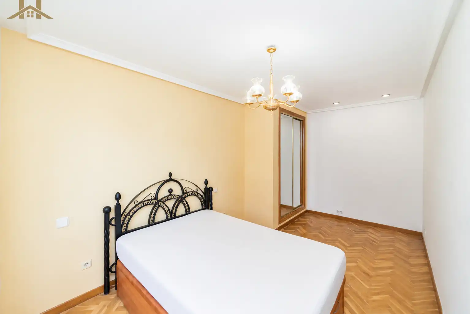 Habitación de Piso en venta en Villanueva del Pardillo con Calefacción, Parquet y Horno