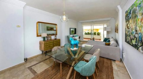 Foto 4 de Planta baixa en venda a Las Brisas, Marbella