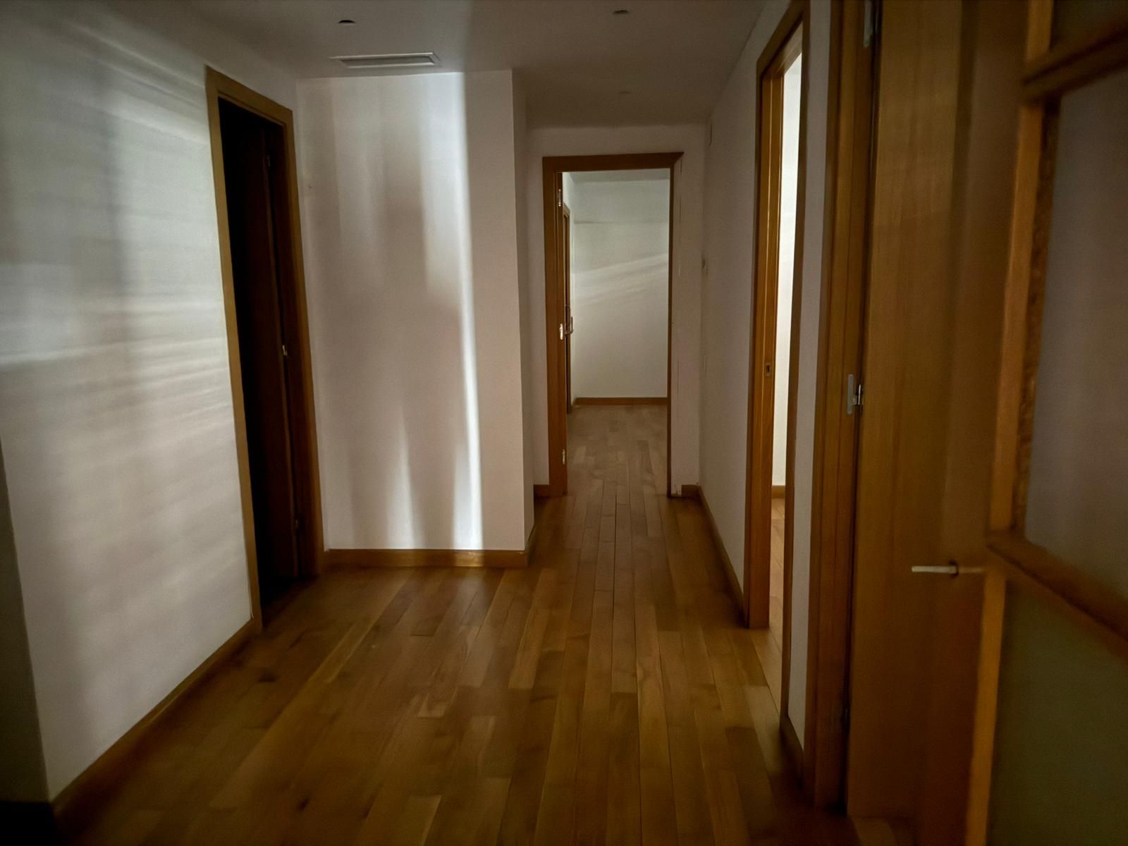 Flat for sale in  Barcelona Capital  with Parquet flooring