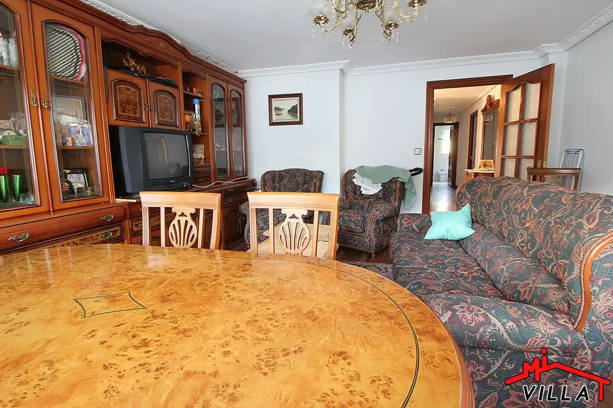 Esszimmer von Residential zum Verkauf in Ampuero