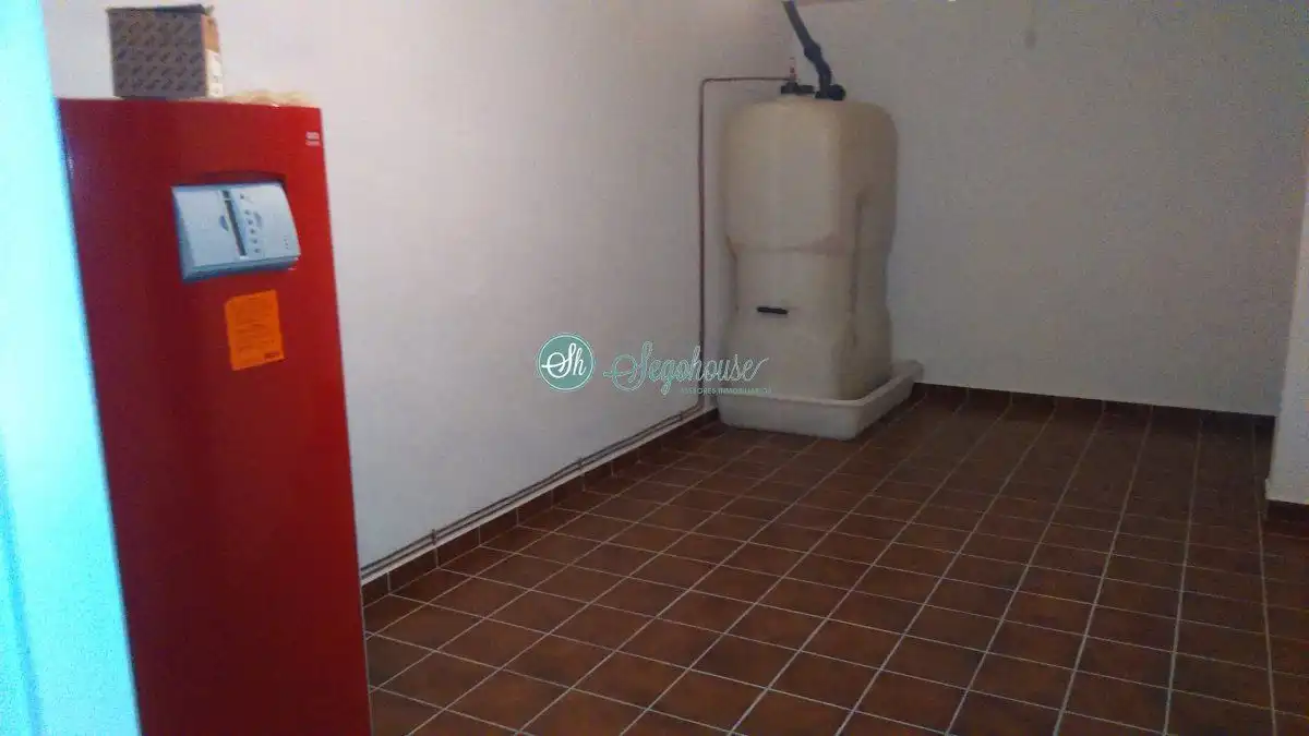 Houses for sale in Espirdo  with Terrace and Storage room