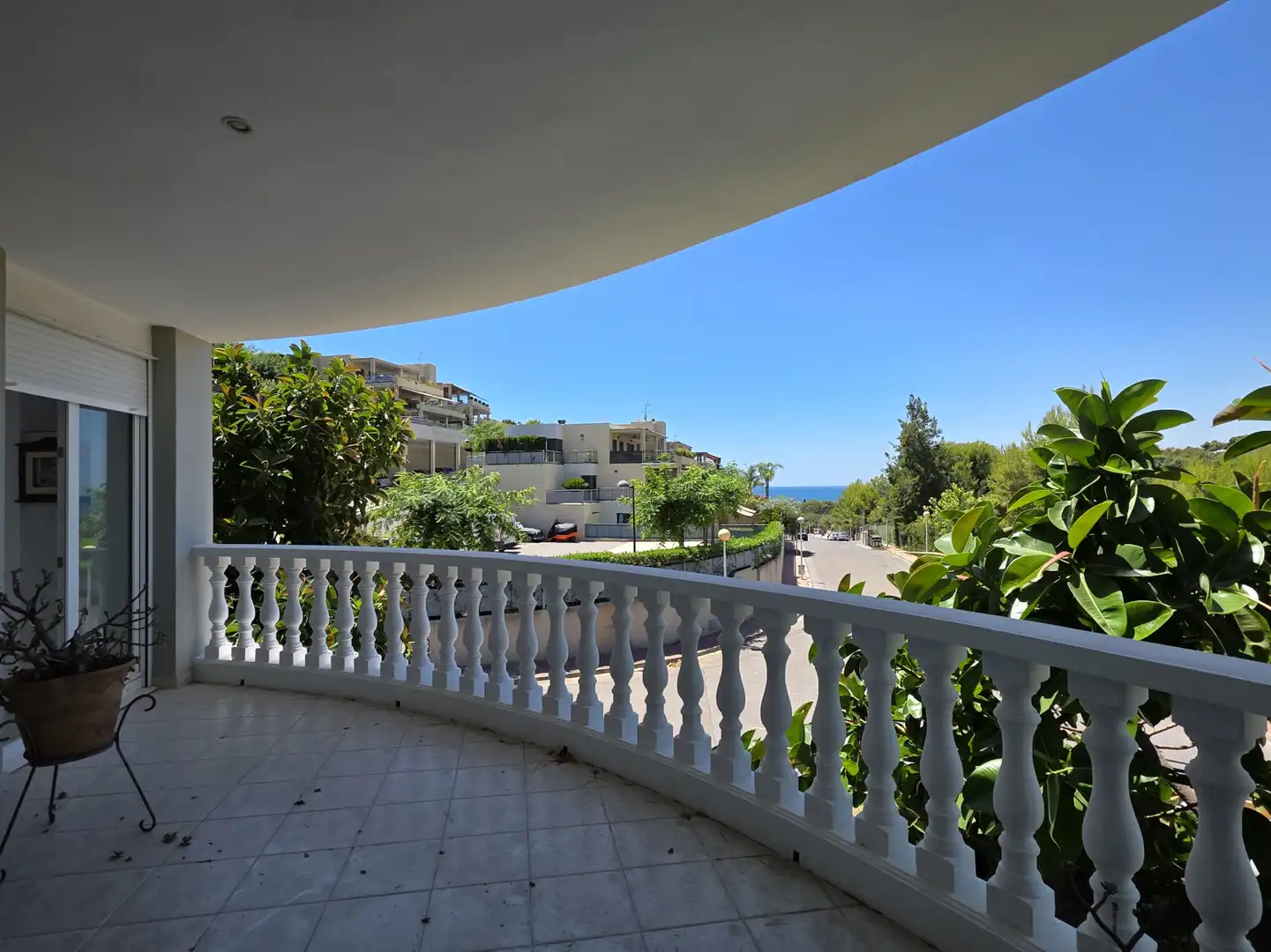 Vista exterior de Casa o xalet en venda en Oropesa del Mar / Orpesa amb Aire condicionat, Calefacció i Jardí privat