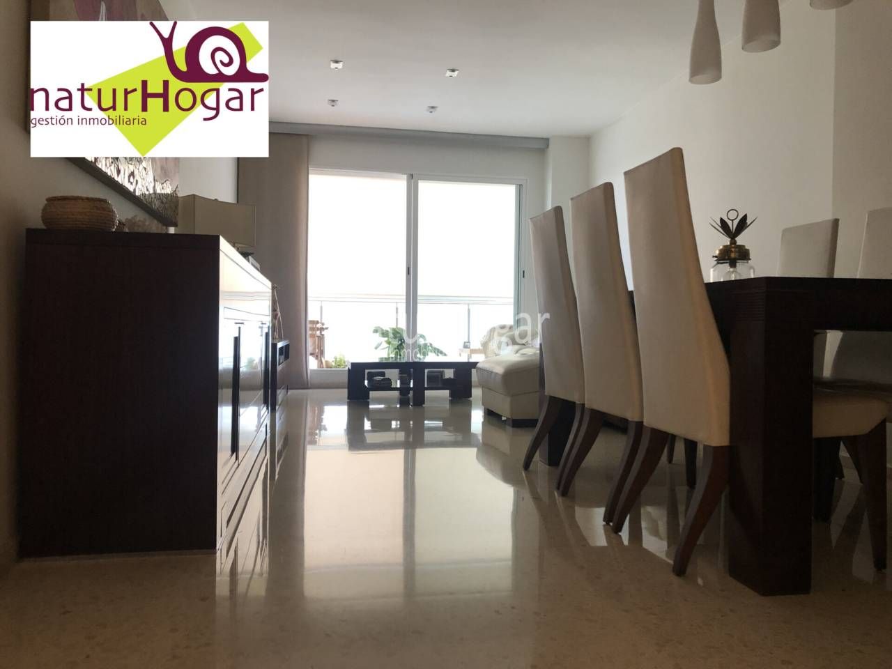 Living room of Flat for sale in Paterna  with Air Conditioner, Heating and Terrace