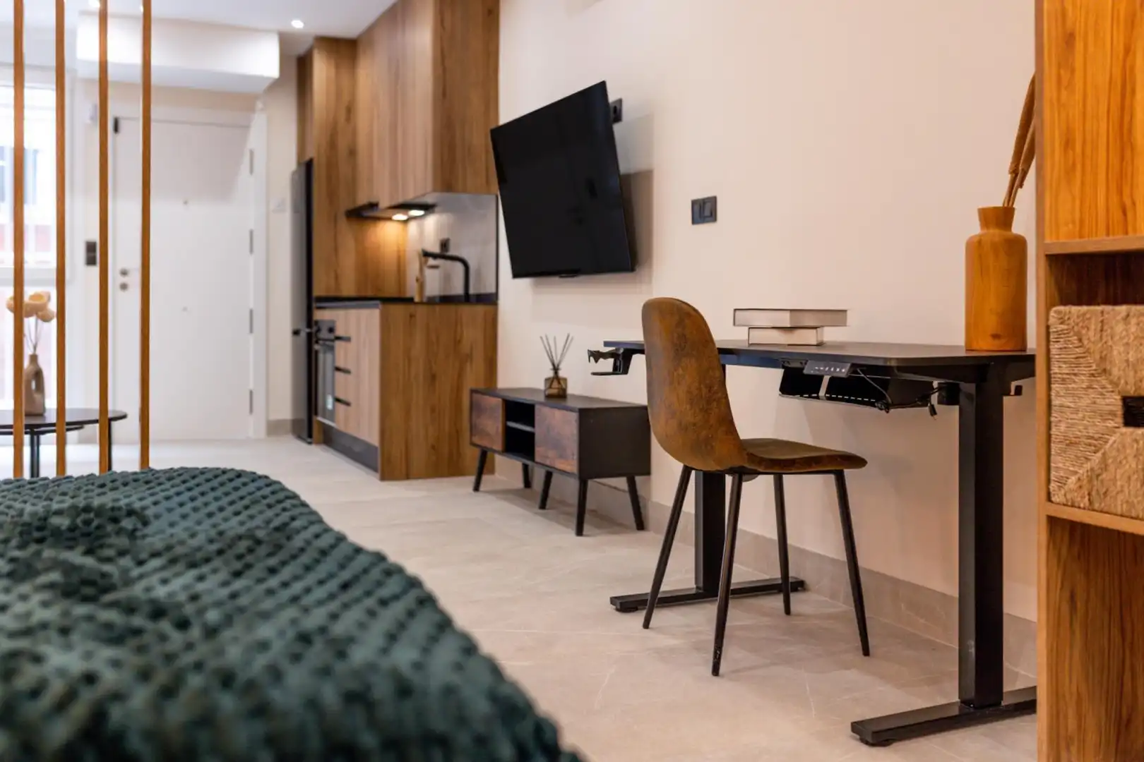 Schlafzimmer von Loft zum Verkauf in Granada mit Klimaanlage und Möbliert