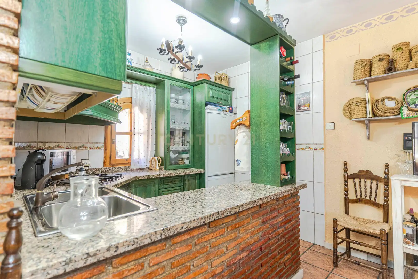 Cocina de Casa o chalet en venta en Güéjar Sierra con Jardín privado, Trastero y Piscina