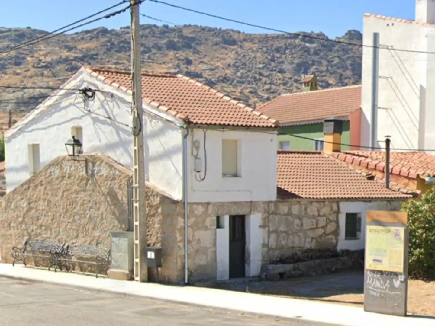 Vista exterior de Casa o xalet en venda en Solosancho, Ávila
