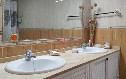 Bathroom of House or chalet for sale in San Fernando