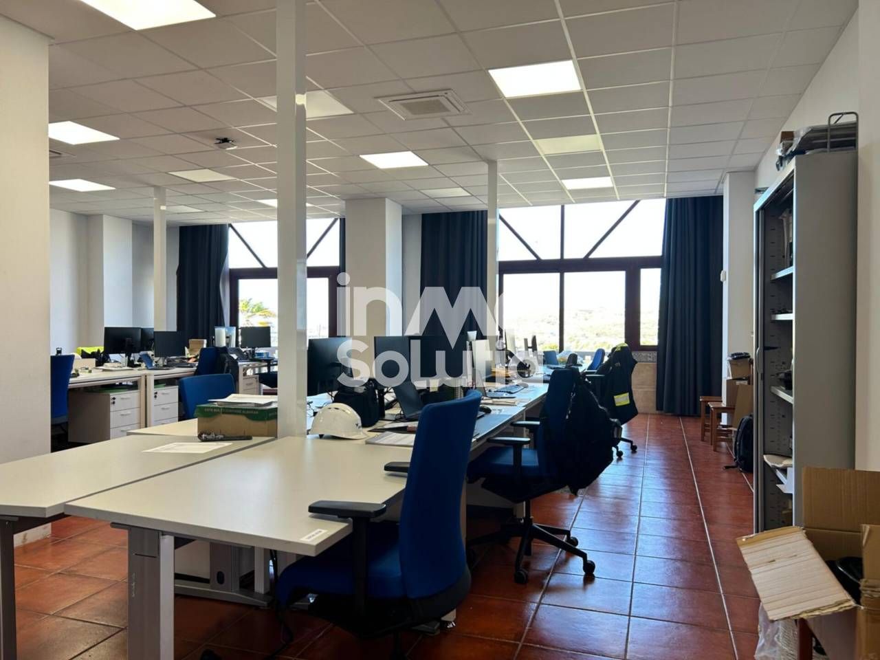 Oficina de lloguer en Fasnia amb Alarma