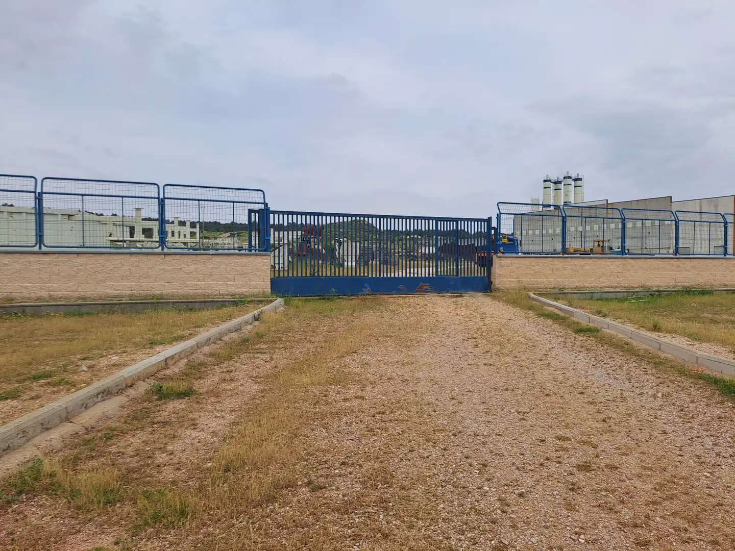 Nave industrial en venta en Viana de Jadraque