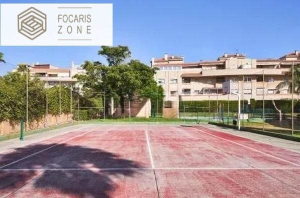 Vista exterior de Pis en venda en Málaga Capital amb Aire condicionat, Calefacció i Jardí privat