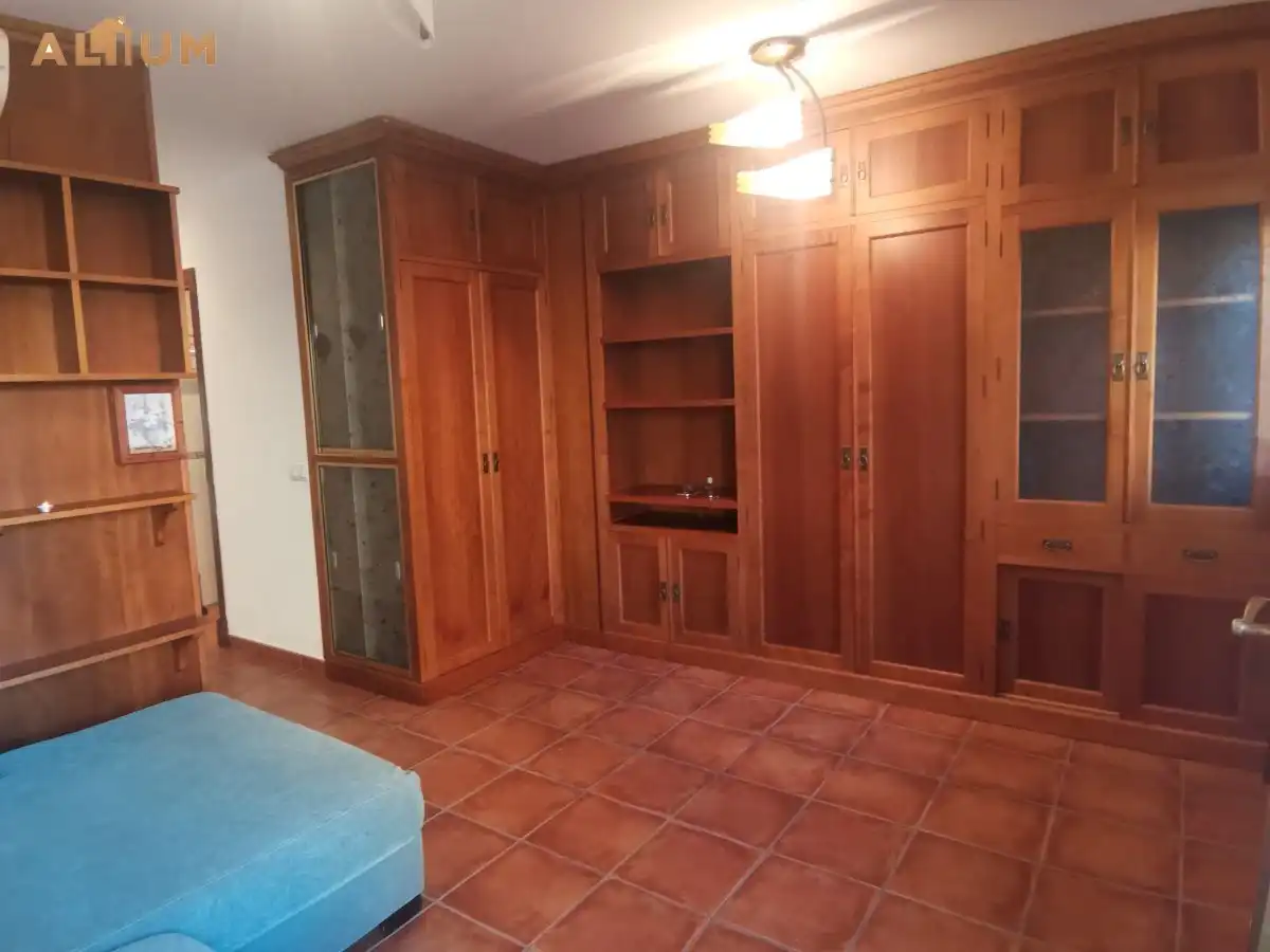 Dormitori de Apartament en venda en Rota