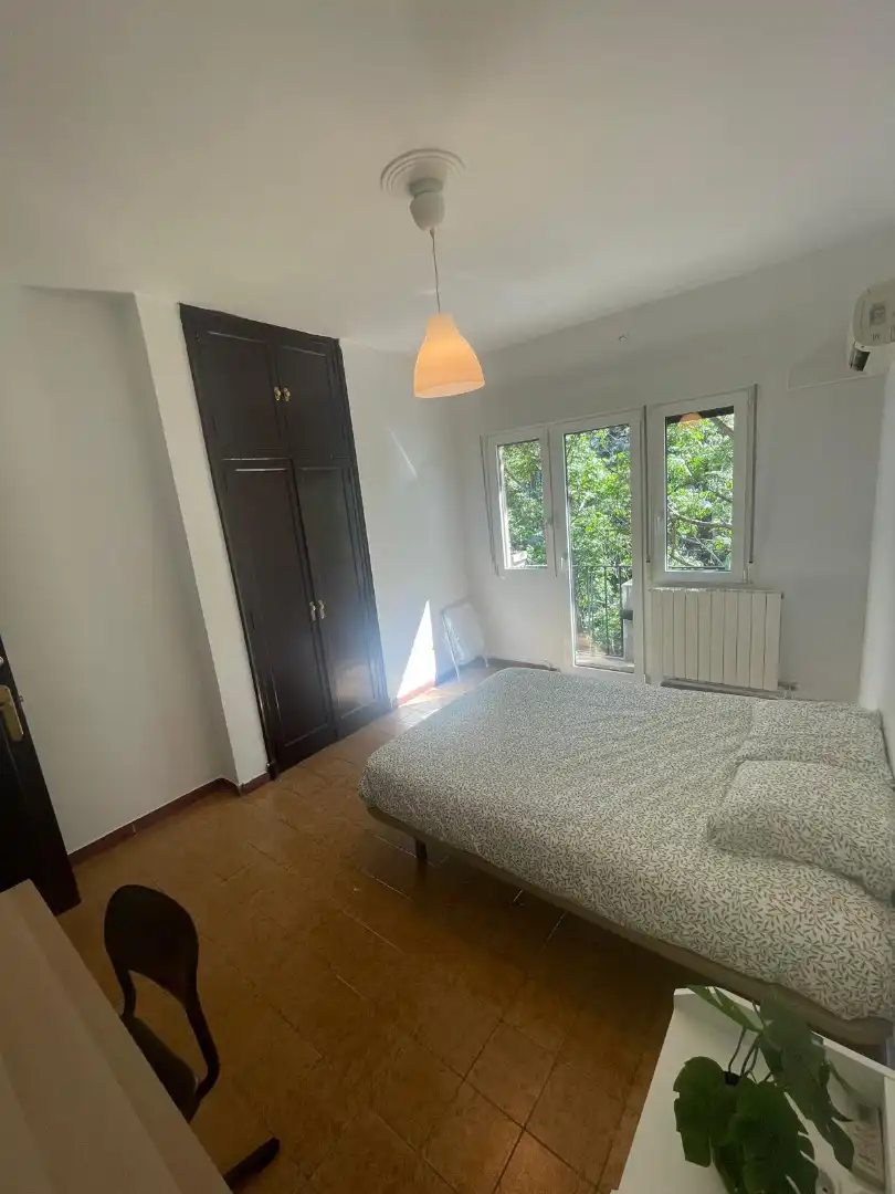 Habitación de Piso en venta en Zaragoza con Aire acondicionado, Calefacción y Trastero