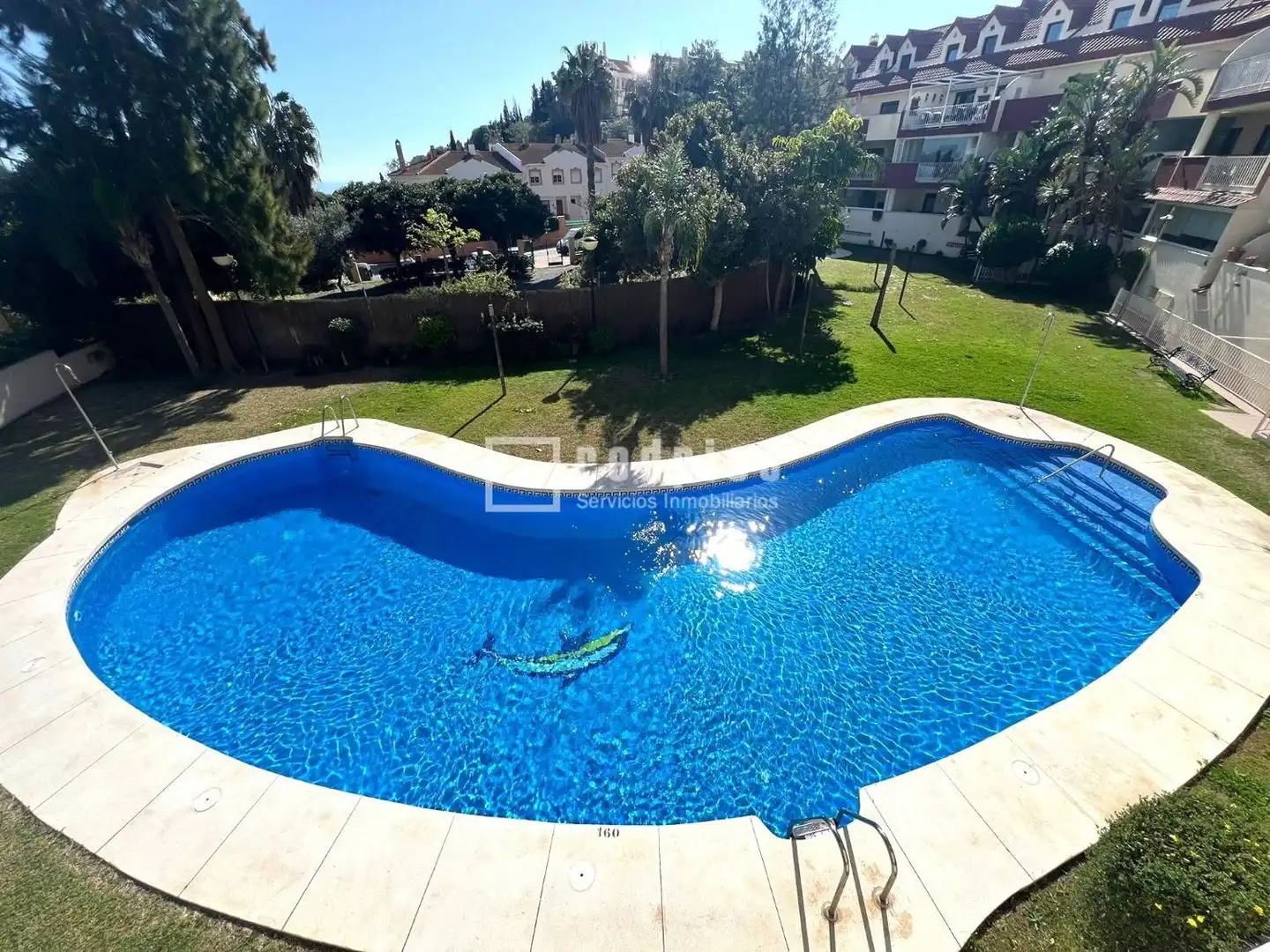 Swimming pool of Flat for sale in Benalmádena  with Air Conditioner, Heating and Private garden