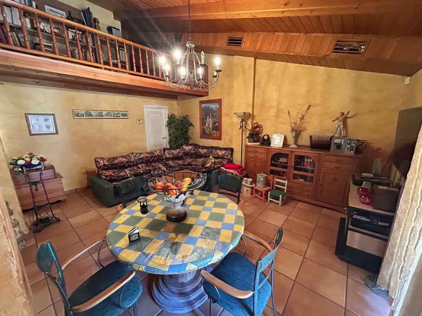 Casa adosada en venta en Crevillent