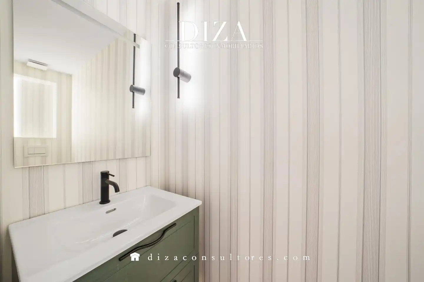 Baño de Piso de alquiler en Madrid con Aire acondicionado, Calefacción y Trastero