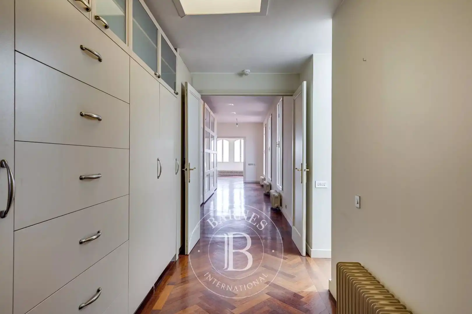 Wohnung zur Miete in Barcelona mit Klimaanlage, Heizung und Terrasse