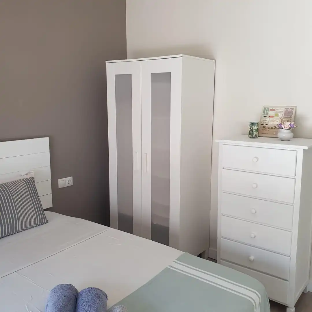 Habitación de Piso de alquiler en Sitges con Amueblado