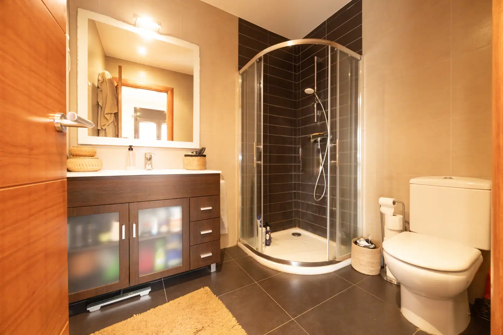 Baño de Casa adosada en venta en Folgueroles con Calefacción, Jardín privado y Parquet