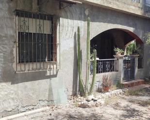 Vista exterior de Casa o xalet en venda en Elche / Elx amb Aire condicionat i Terrassa