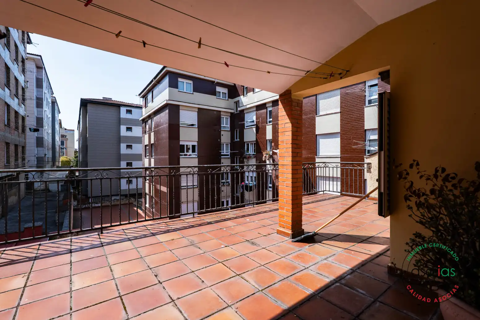 Terrasse von Dachboden zum Verkauf in Gijón  mit Heizung, Parkett und Terrasse