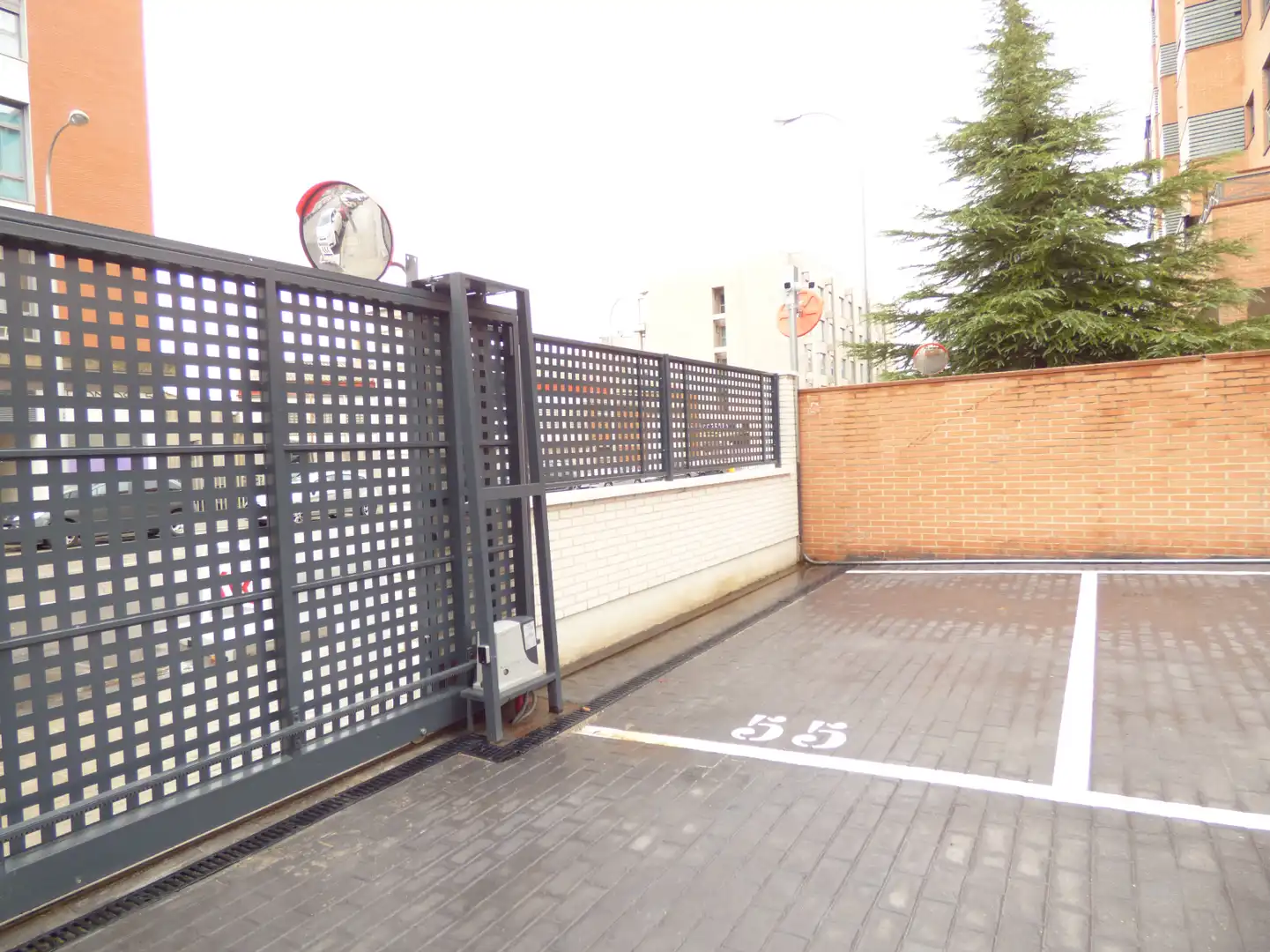 Parking of Garage for sale in Madrid