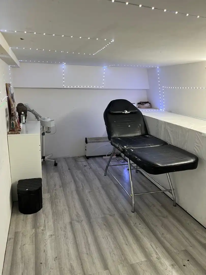 Business premises for transfer in Avenida Vilaboa, imagen 9