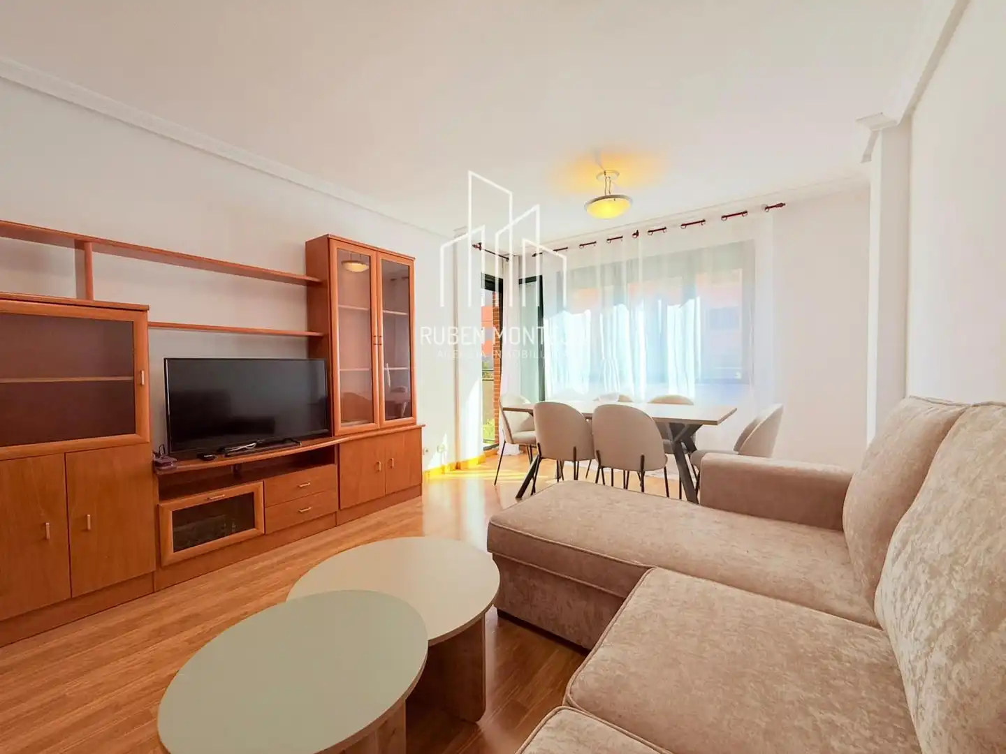 Flat with lift to rent in Federico de Onis